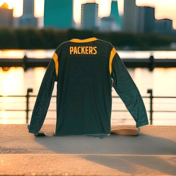 Green Bay Packers Men's Large 1/4 Zip Long Sleeve Sports Shirt in Green & Yellow - Picture 2 of 8